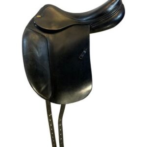 17.5Inch Used Cobra Dressage Saddle