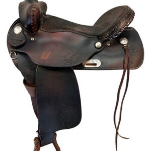 17 Inch Used Dakota Barrel Saddle 425